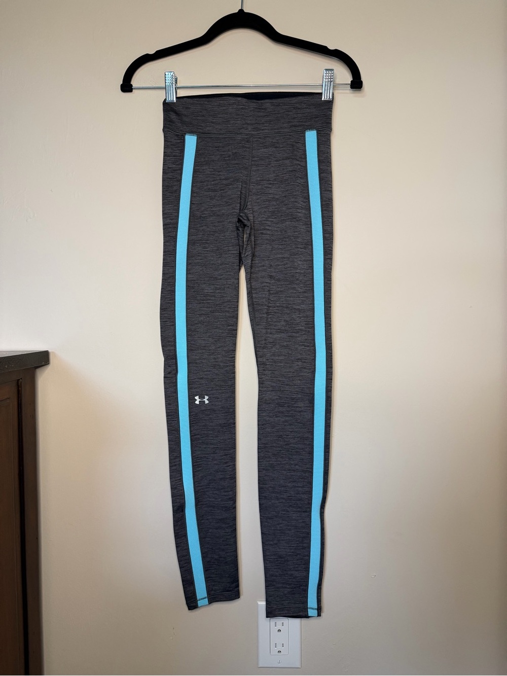 Under Armour Black and Gray Training Leggings with Logo Waistband